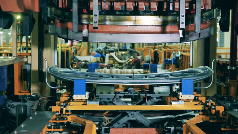 Maquinaria industrial: el motor silencioso que impulsa la productividad empresarial 1 Maquinaria industrial: el motor silencioso que impulsa la productividad empresarial